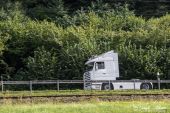 Scania_143M_420_V8_Lukas_Zeller001.jpg