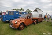 Citroen_2CV_Camper005.jpg