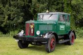Hanomag_SS100_Schweizer.jpg