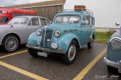 Renault_Juvaquatre_Dauphinoise001.jpg