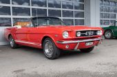 Ford_Mustang_Cabriolet.jpg