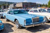Lincoln_Continental.jpg