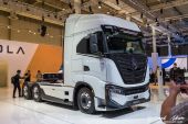Nikola_TRE_6x2_Sattelzugmaschine.jpg