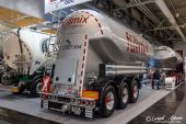OMPES_Siloauflieger_fuellmix.jpg