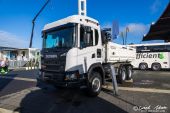 Scania_560G_XT_Kipper002.jpg