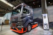MAN_TGX_eTruck_SZM003.jpg