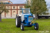 Ford_5000_Traktor.jpg
