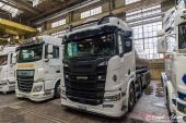 Scania_R520_V8_Tankwagen.jpg