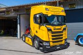Scania_580S_Lagerhaeuser_Aarau.jpg