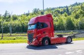 IVECO_S-Way_Marti001.jpg