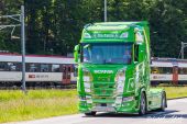 Scania_S_V8_Big_Denny001.jpg
