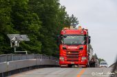 02Scania_660R_V8_Holztransport_AG_Autobahn010.jpg