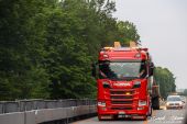 02Scania_660R_V8_Holztransport_AG_Autobahn006.jpg