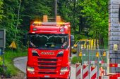 03Scania_660R_V8_Holztransport_AG_Tavannes037.jpg