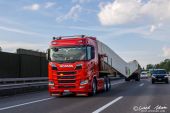 05Scania_660R_V8_Holztransport_AG_Autobahn003.jpg