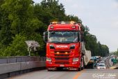 05Scania_660R_V8_Holztransport_AG_Autobahn033.jpg