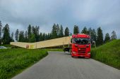 03Scania_660R_V8_Holztransport_AG_Tavannes026.jpg