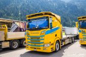 Scania_500R_Zgraggen001.jpg