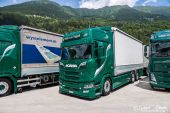 Scania_520R_V8_Schaer_GmbH_Eggiwil.jpg