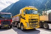 Volvo_FH16_4_750_Fasani_Trasporti.jpg