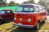 VW_T2_Transporter_bus.jpg