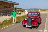 Vauxhall_12-4_Saloon.jpg