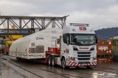 01Scania_660R-V8_Samuel_Amsler_Auhafen019.jpg