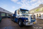 Scania_143E_V8_VWT001.jpg