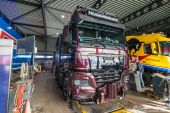 MAN_TGX_Schwerlastzugmaschine001.jpg