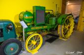 John_Deere_Waterloo_Boy.jpg