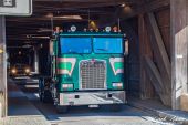 02Kenworth_K100_Roland_Schwyn_Bueren_aA001.jpg
