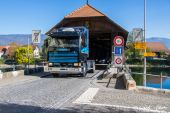 02Scania_143M_470_V8_Ewald_Hartmann_Bueren_aA.jpg