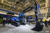 Komatsu_HB365LC_Raupenbagger001.jpg