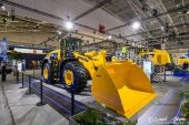 Komatsu_WA475_Radlader.jpg