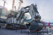 LIEBHERR_R9400E_Miningbagger001.jpg
