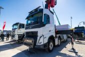 Volvo_FH5_540_Wiese001.jpg