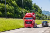 Scania_RII_Schmidi001.jpg