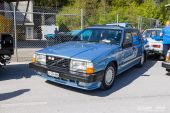 Volvo_740_blau.jpg